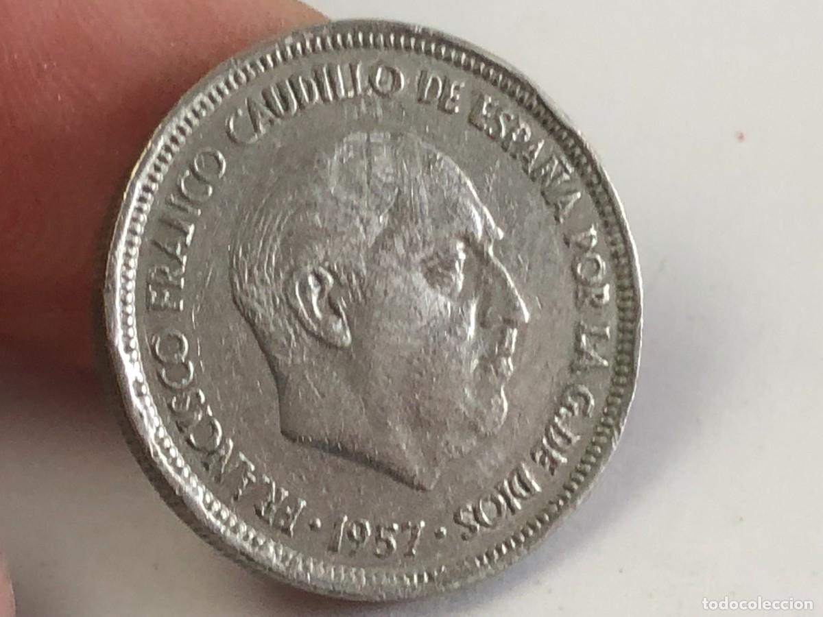 Monedas Franco: 5 PTA 1957 *73 FRANCO &rdquo;&rdquo; - Foto 1