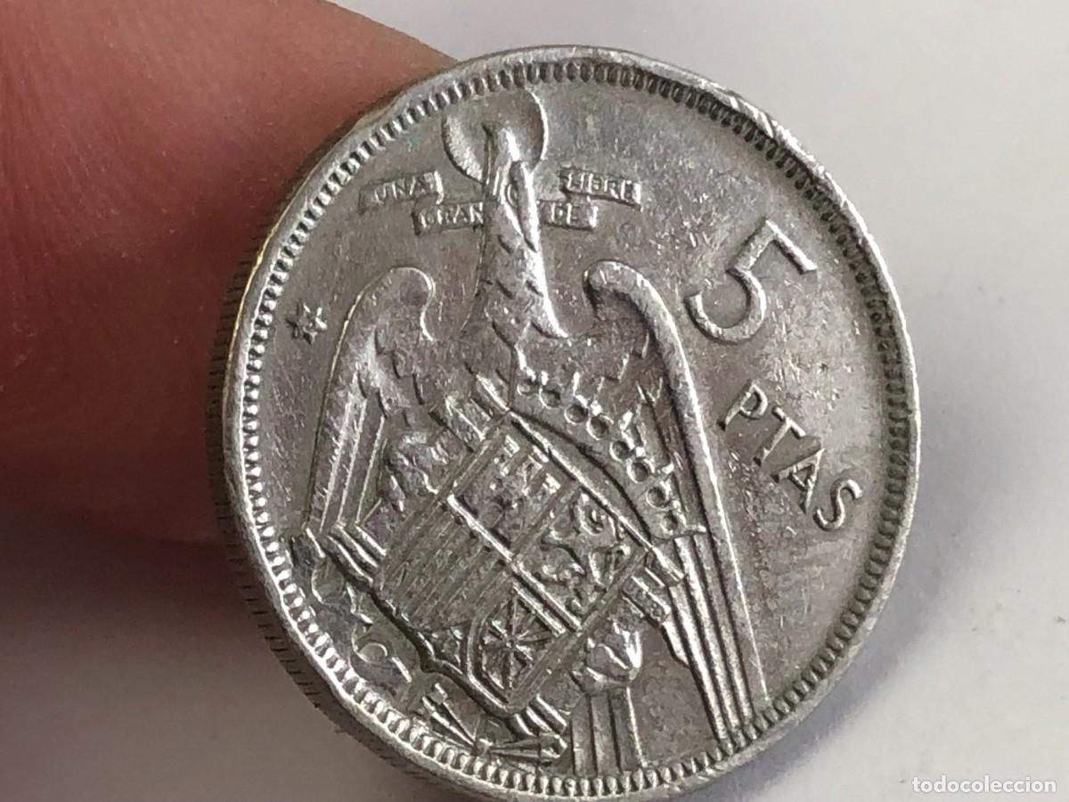 Monedas Franco: 5 PTA 1957 *70 FRANCO &rdquo;&rdquo; - Foto 2