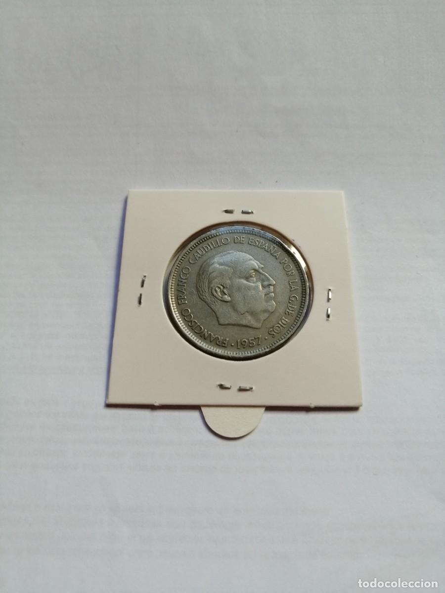 Monedas Franco: 50 pesetas 1957 * 59 - Foto 2