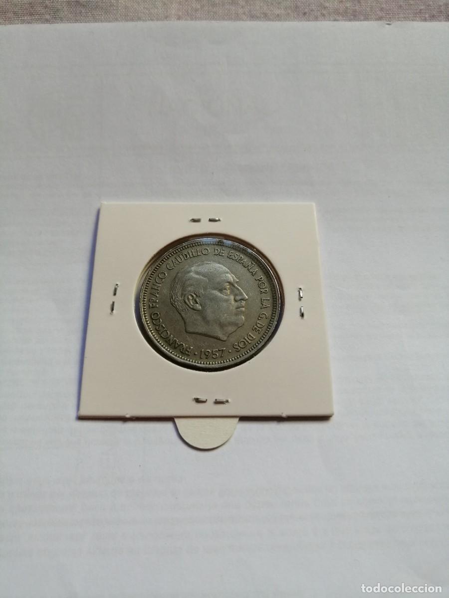 Monedas Franco: 50 pesetas 1957 * 59 - Foto 2