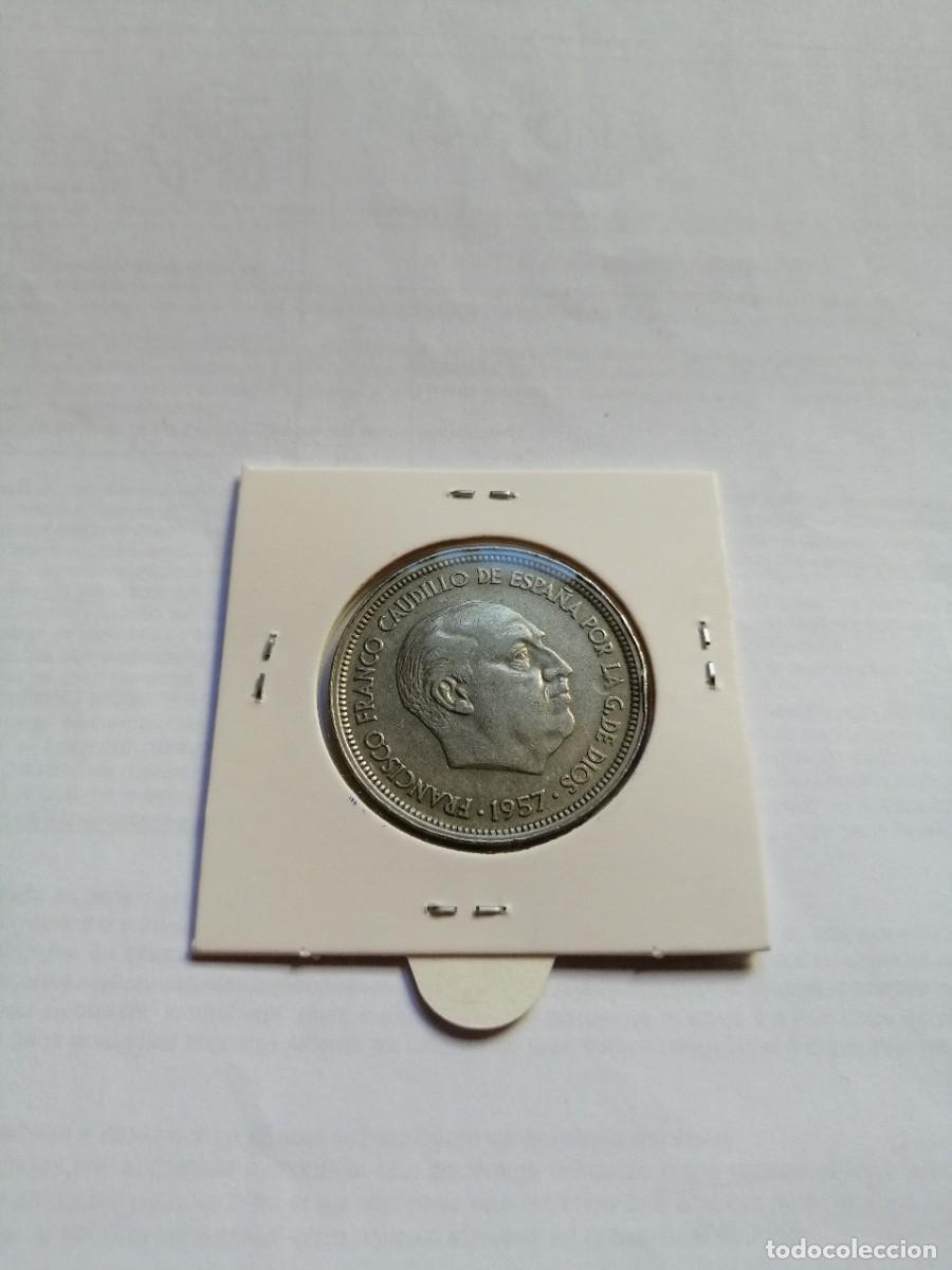 Monedas Franco: 50 pesetas 1957 * 60 - Foto 2