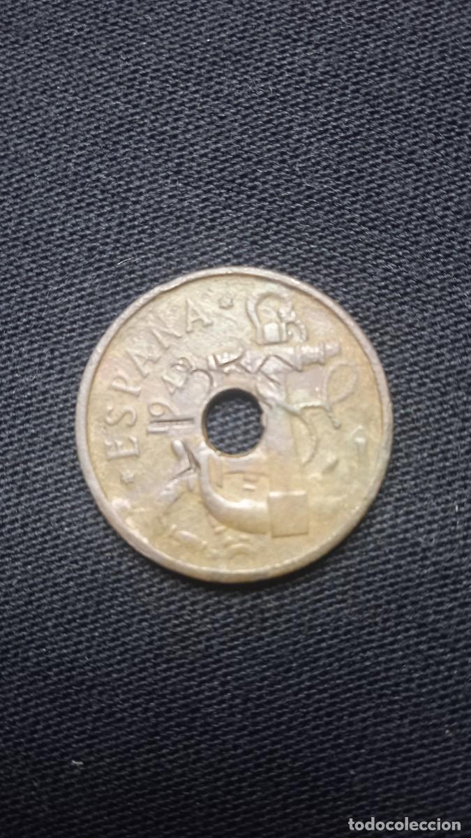 Monedas Franco: Antigua moneda resellada. - Foto 1