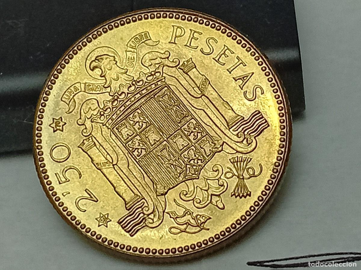 Monedas Franco: 2&rsquo;5 PESETAS 1953 / 70 TIRA. SC/FDC.