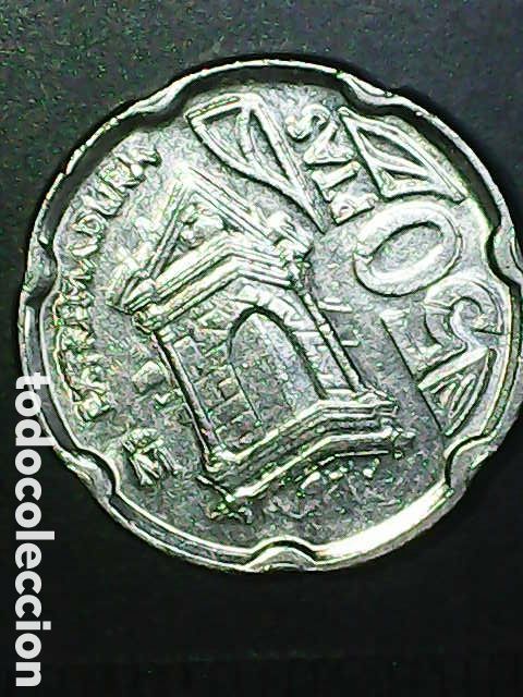 Monedas Franco: Moneda 50 PTAS EXTREMADURA - Foto 5