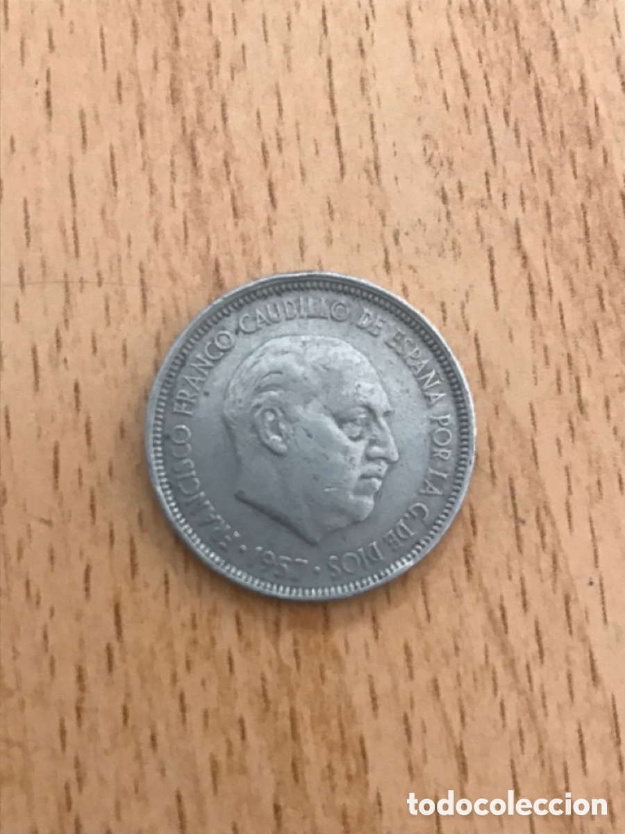Monedas Franco: Moneda de 5 pesetas 1957 *72 - Foto 2
