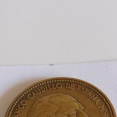Monedas Franco: MONEDA DE 2,50 PESETAS / DEL ESTADO ESPAÑOL - 1953 - *56