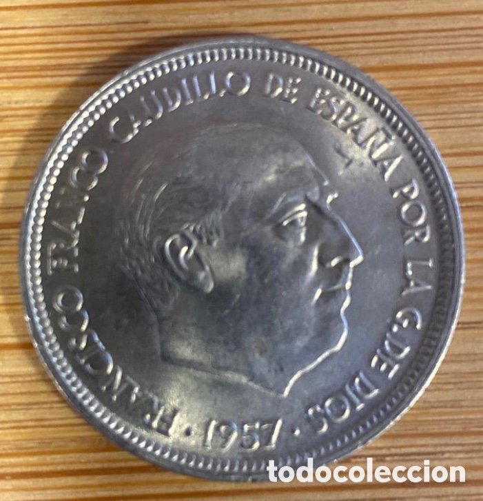Monete Franco: 50 pesetas 1957 Estrella 69