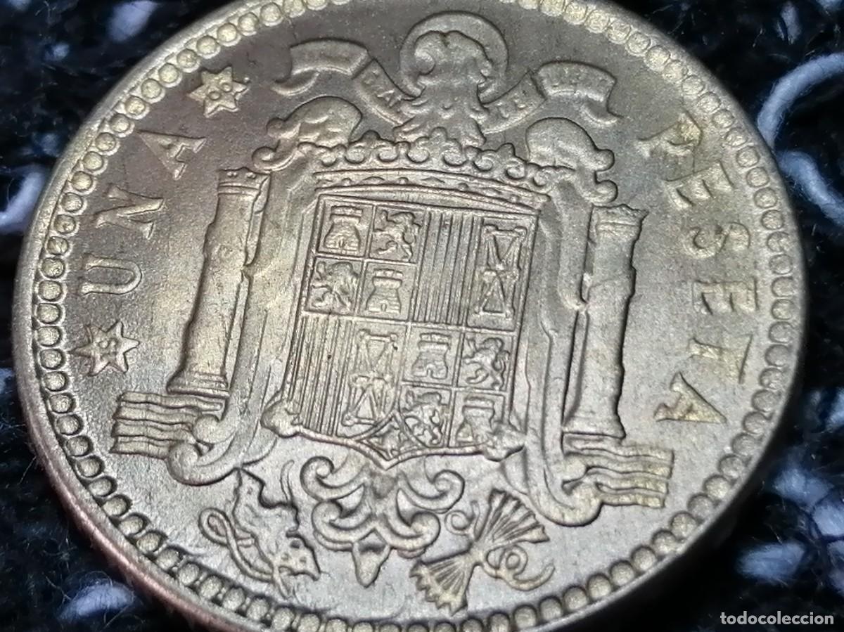 Monedas Franco: 1 PESETA 1963 / 66. SC. - Foto 2