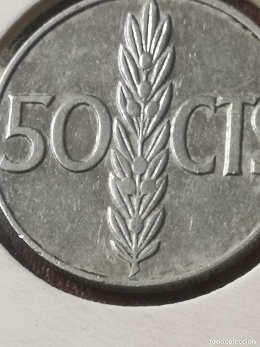Monedas Franco: 50 centimos 1966 estrella 70 - Foto 3