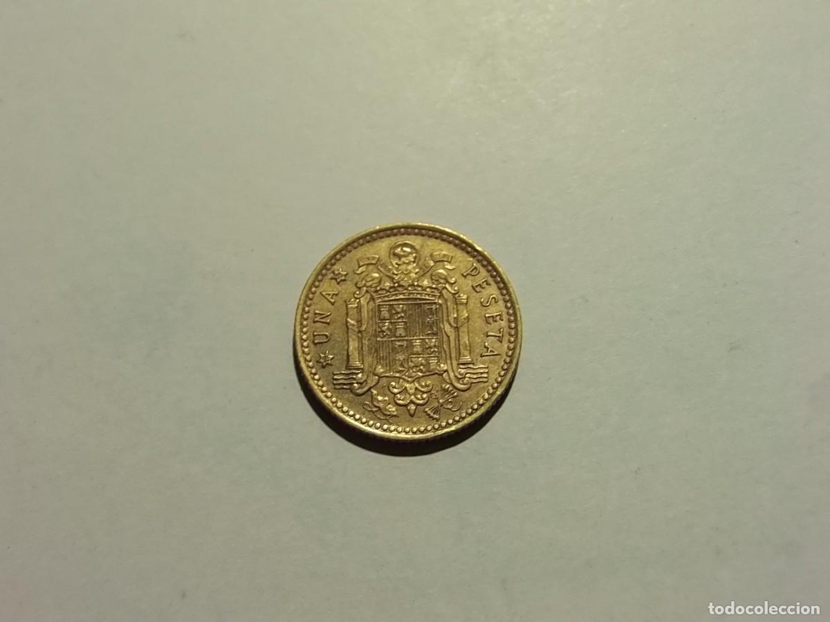 Monedas Franco: ESPA&Ntilde;A 1 PESETA 1966 *75. - Foto 2