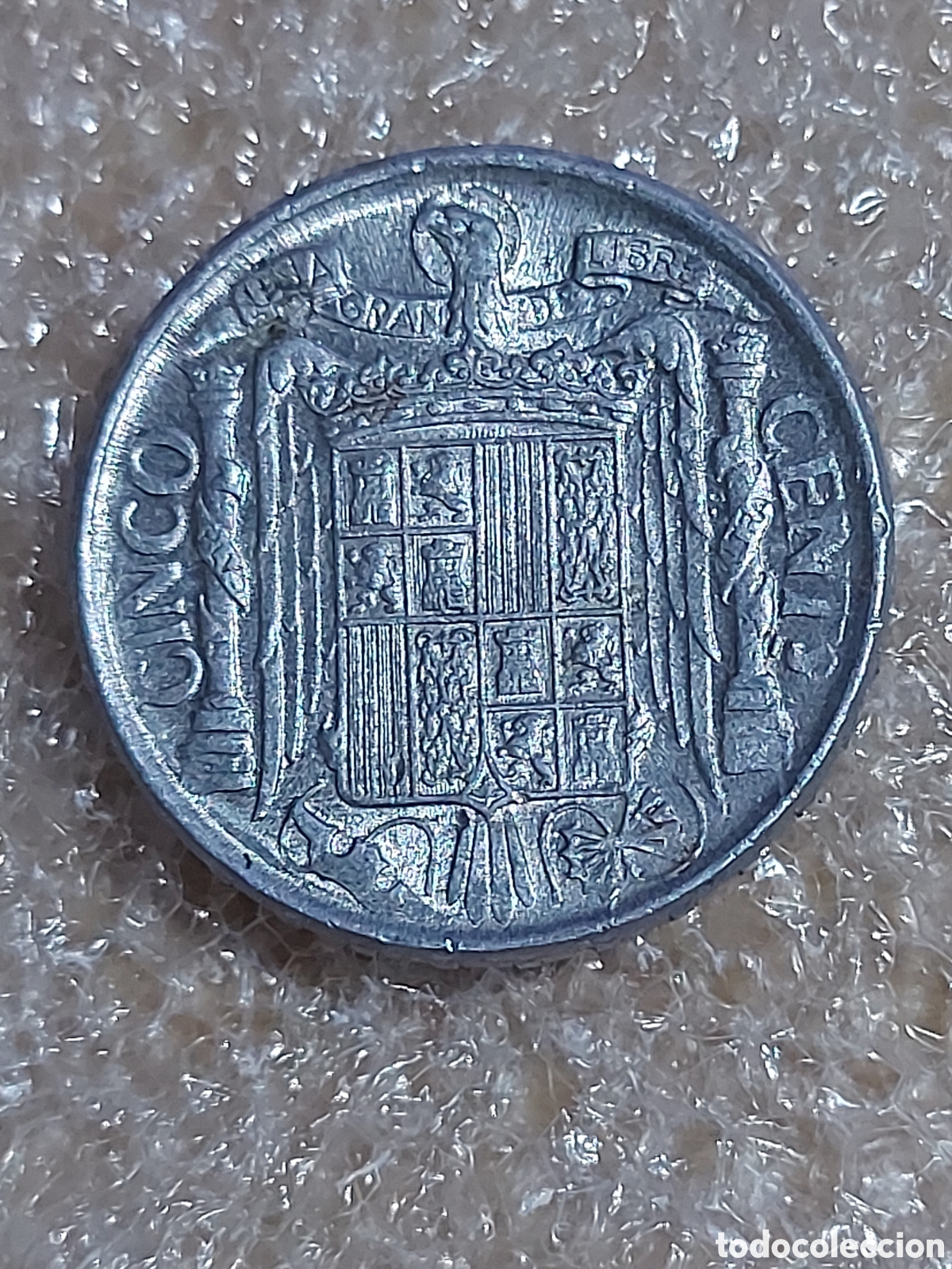 Monedas Franco: MONEDA DE 5 CENTIMOS 1945 FRANCO - Foto 2