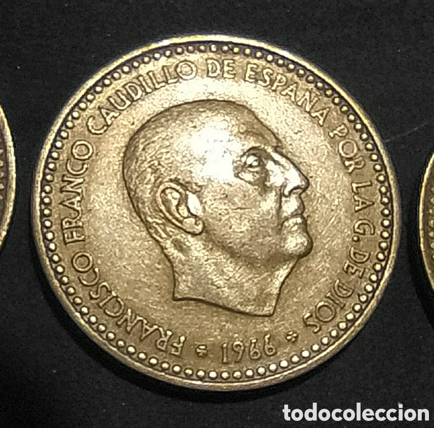 Monedas Franco: 3 pesetas 1966*74 - Foto 2