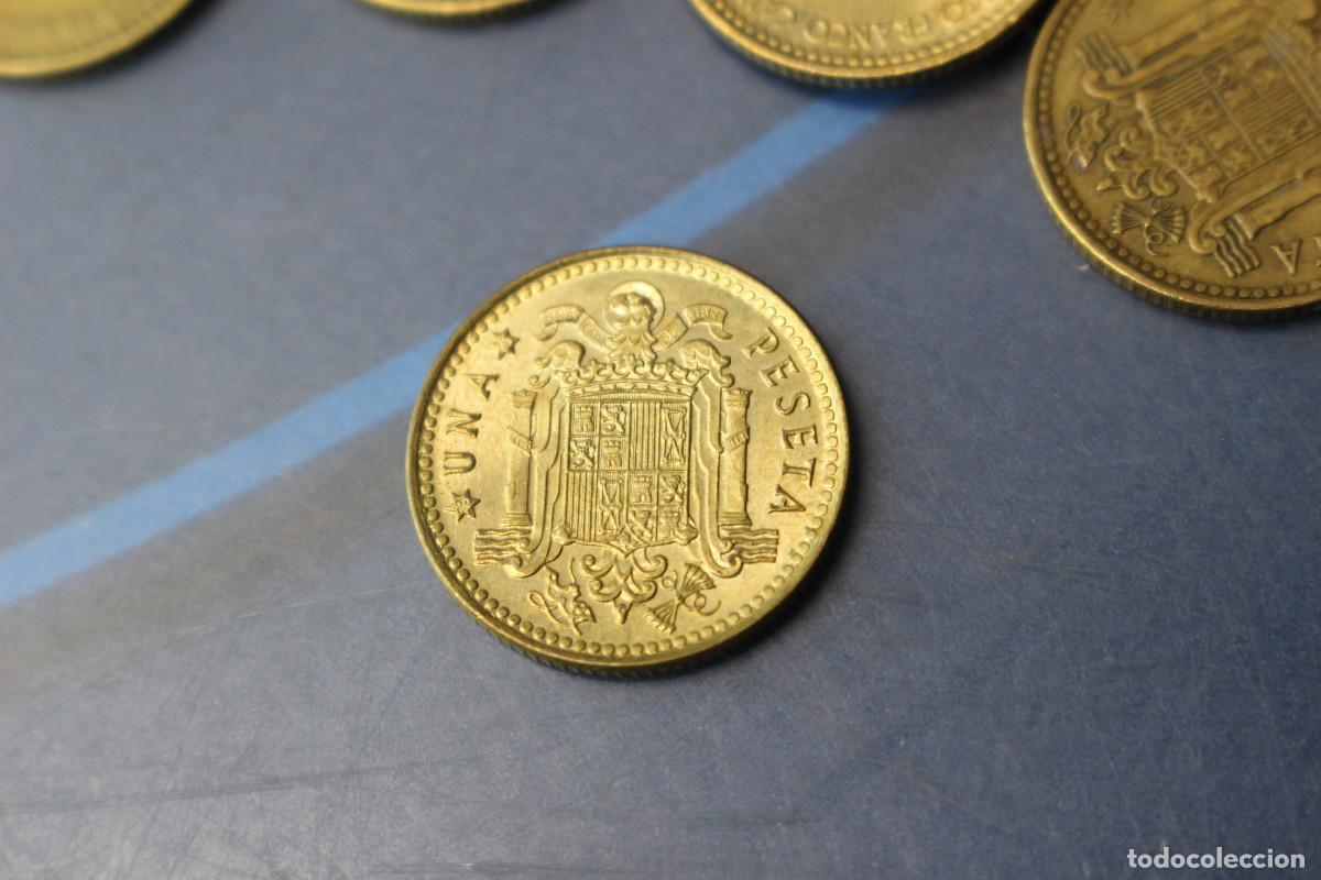 Monedas Franco: 42 monedas de 1 peseta de 1966. - Foto 3