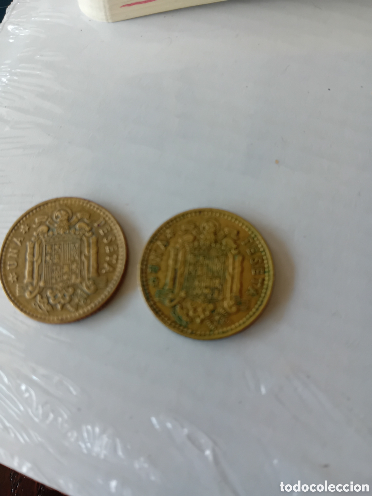 Monedas Franco: Dos.monedas una peseta 1966 - Foto 1