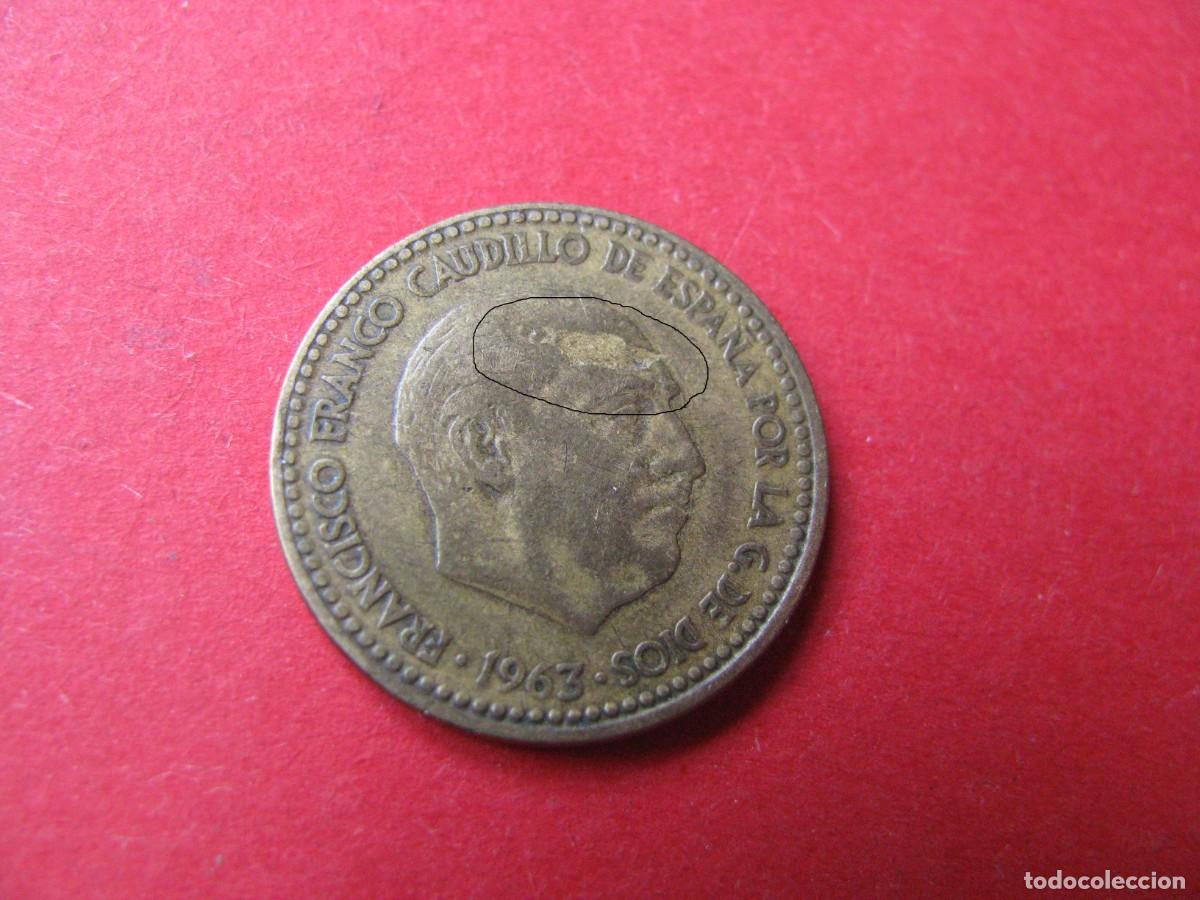Monedas Franco: MONEDA 1 PESETA 1963. CON DEFECTO. - Foto 1