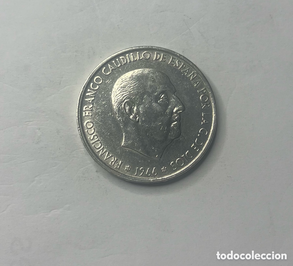 Monedas Franco: Moneda de 100 pesetas de 1966*68 - Foto 1