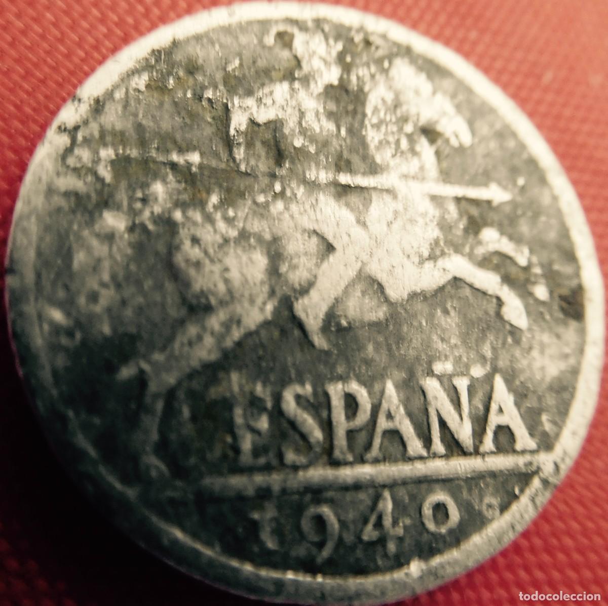 Monedas Franco: Moneda de 10 ctmos de 1940 - Foto 1