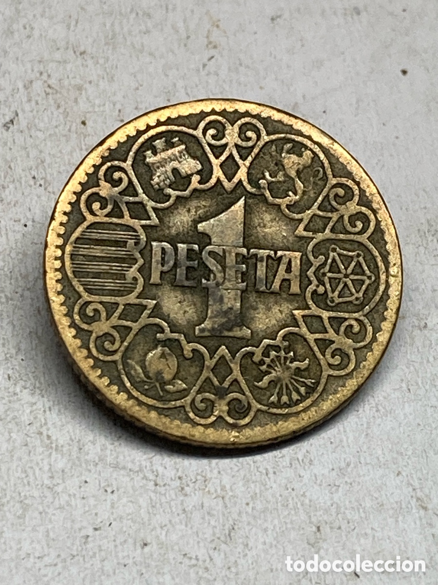Monedas Franco: Moneda de 1 pesetas 1944 M31 - Foto 1