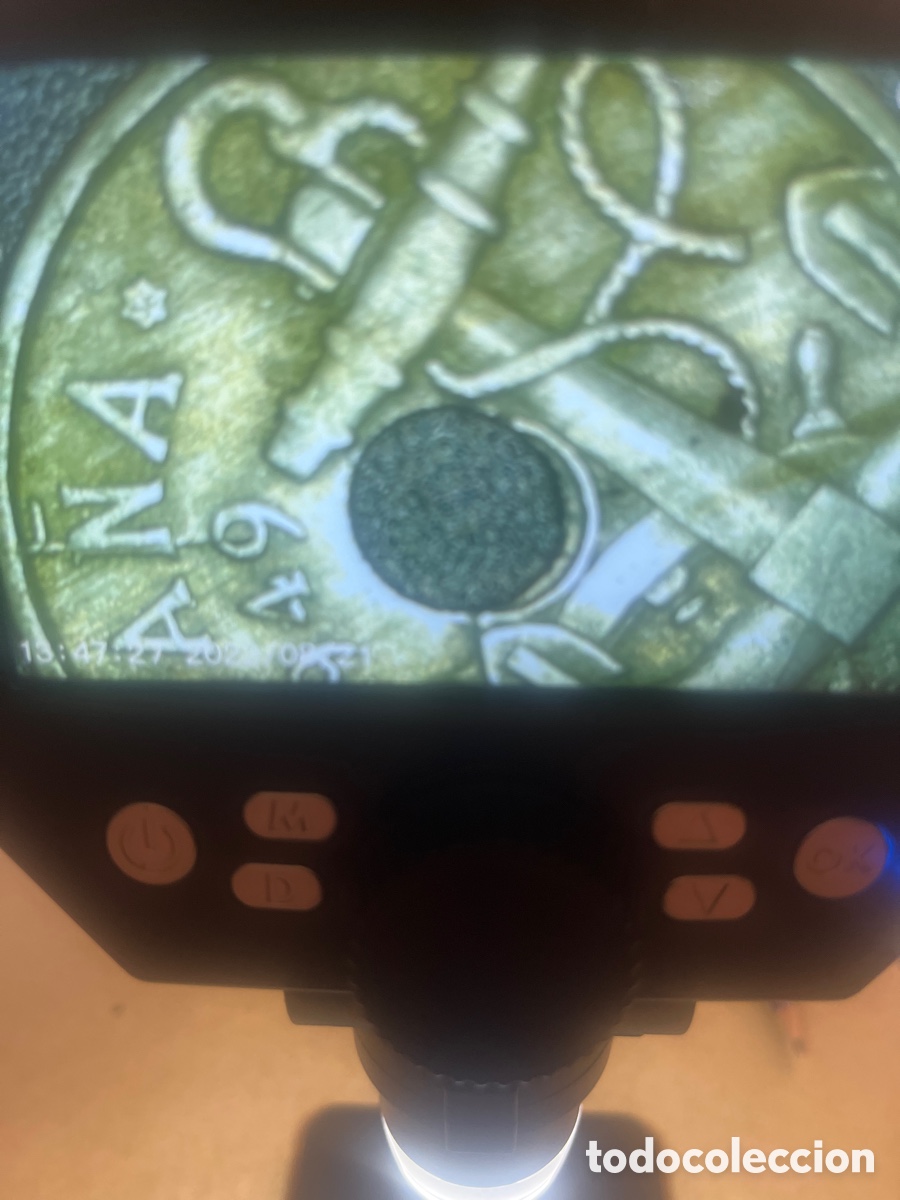 Monedas Franco: Moneda 50 c&eacute;ntimos de 1949 con error acu&ntilde;aci&oacute;n - Foto 1