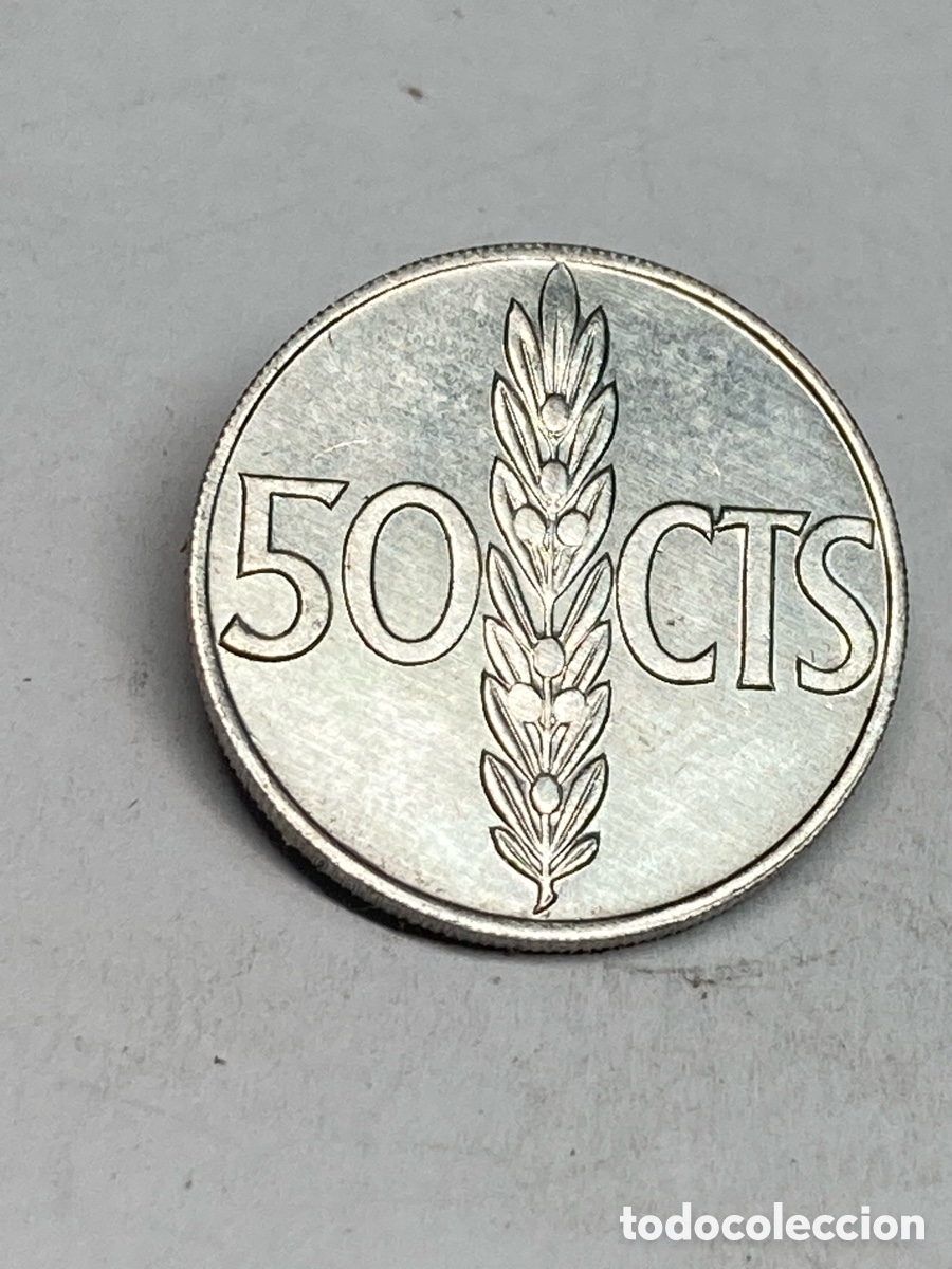 Monedas Franco: Moneda 50 c&eacute;ntimos 1966 X45 - Foto 2