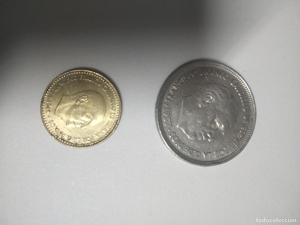 Monedas Franco: Moneda de 50 pts y de 1 pts de Franco - Foto 2