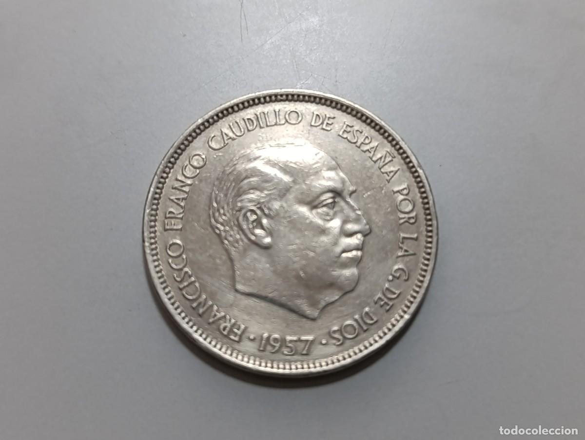 Monedas Franco: Moneda de 25 pesetas 1957 *75 - Foto 2