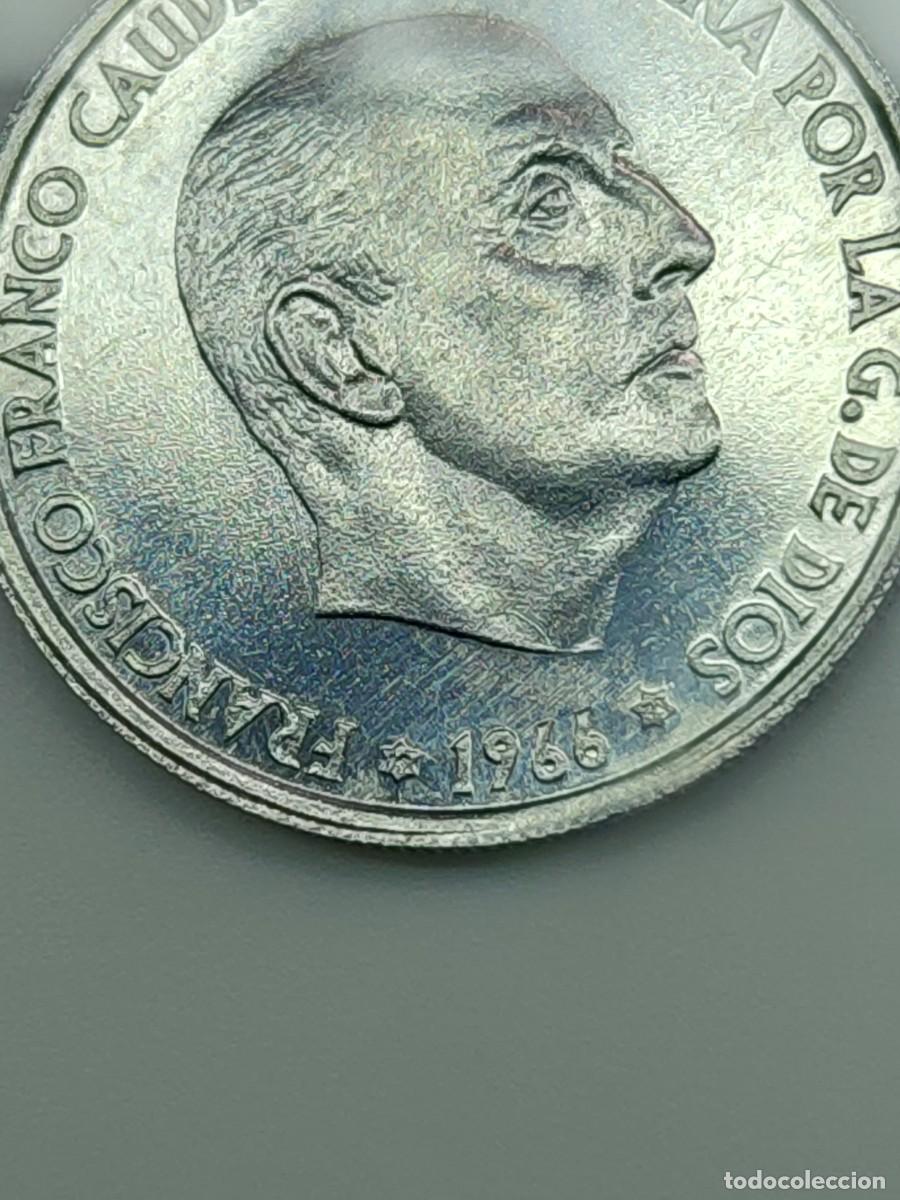 Monedas Franco: 50 c&eacute;ntimos 1966 Estrella 73 - Foto 3