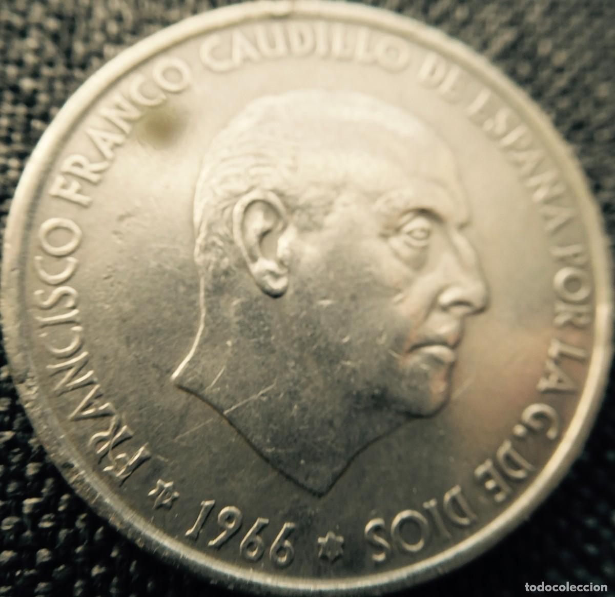 Monedas Franco: Moneda de 100 pesetas de plata, de 1966, sin circular - Foto 1