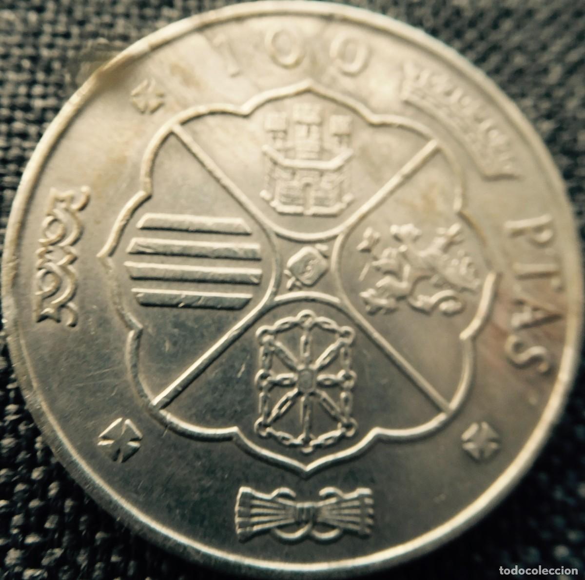 Monedas Franco: Moneda de 100 pesetas de plata, de 1966, sin circular - Foto 2