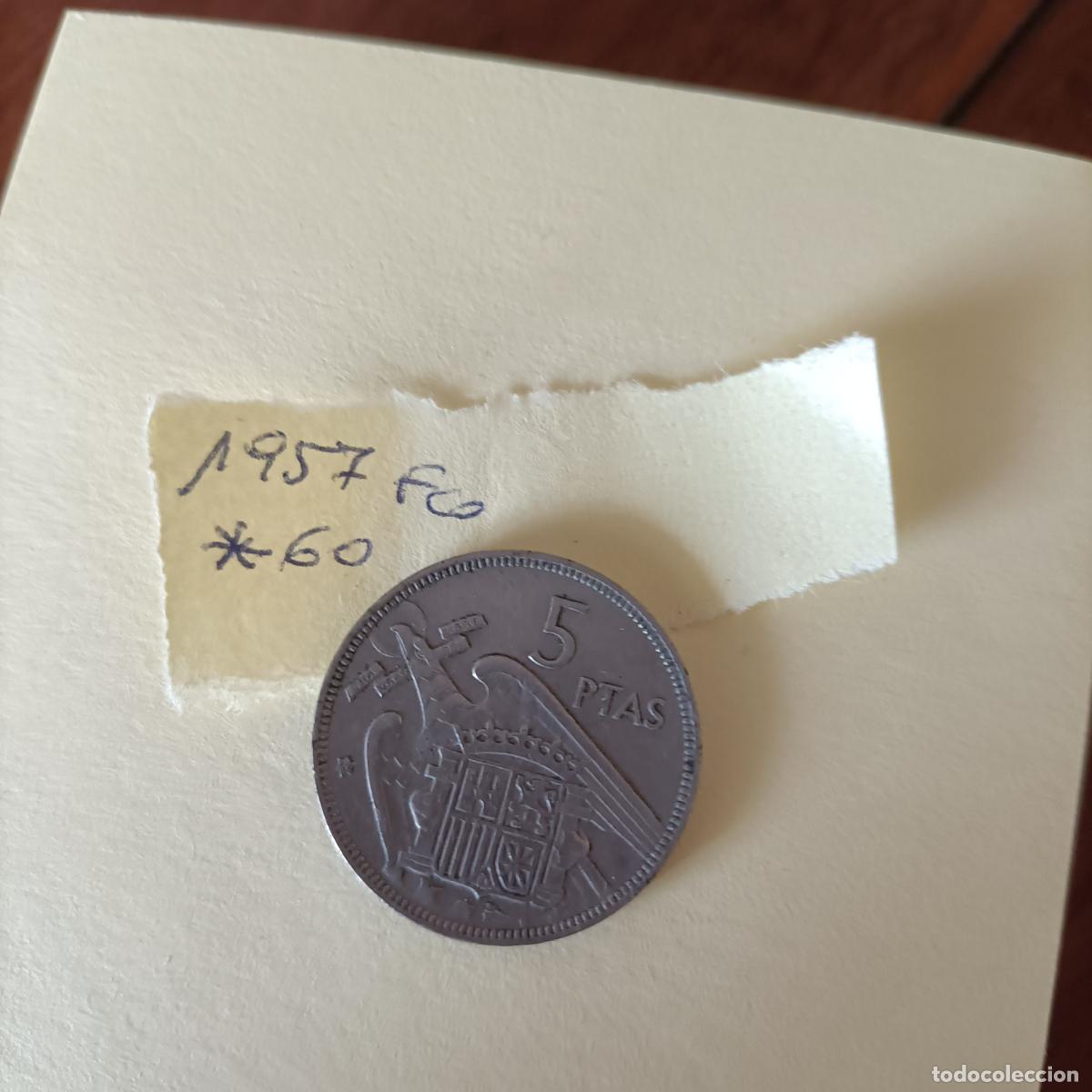 Monedas Franco: moneda de 5 ptas circulada - Foto 1