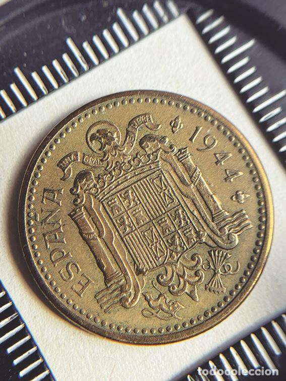 Monedas Franco: Moneda de 1 peseta 1944 MBC - Foto 4