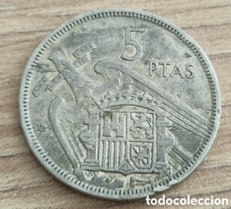 Monedas Franco: Moneda caudillo de 1957 con n&uacute;mero 73 en la estrella - Foto 2
