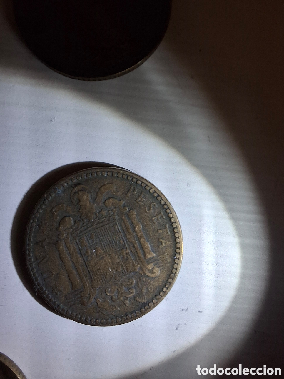 Monedas Franco: 8 Monedas de 1 peseta 1947 - Foto 7