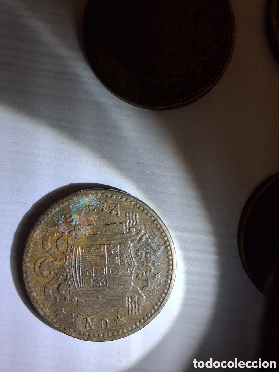 Monedas Franco: 8 Monedas de 1 peseta 1947 - Foto 9