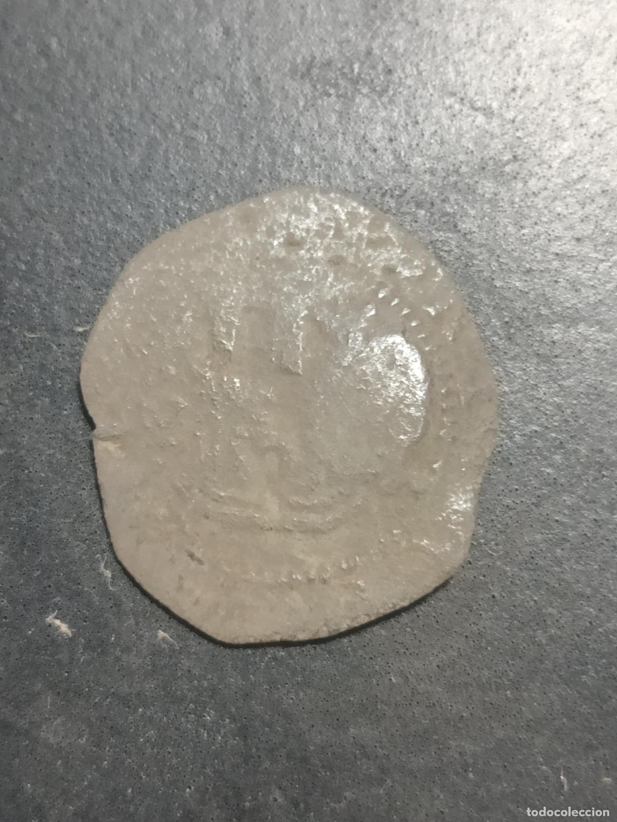 Monedas Franco: Moneda medieval resellada - Foto 2