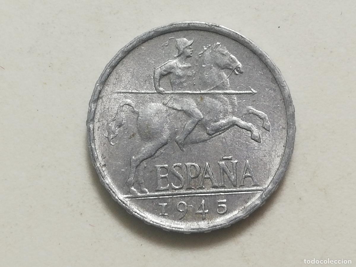 Monedas Franco: MONEDA 5 CENTIMOS 1945, ALUMINIO, PLVS CON V - Foto 1