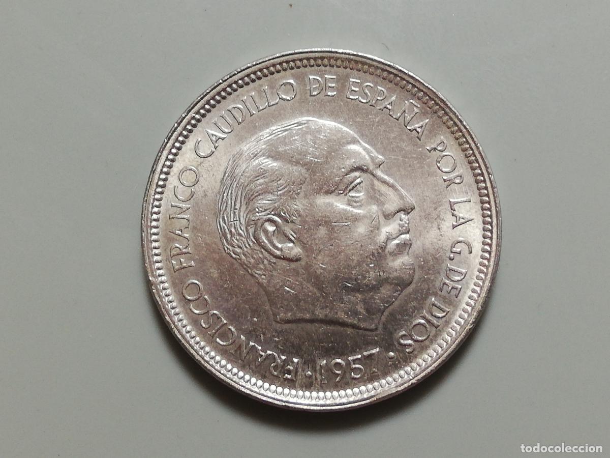 Monedas Franco: MONEDA 50 PTAS 1957 ESTRELLA 58, EBC - Foto 2