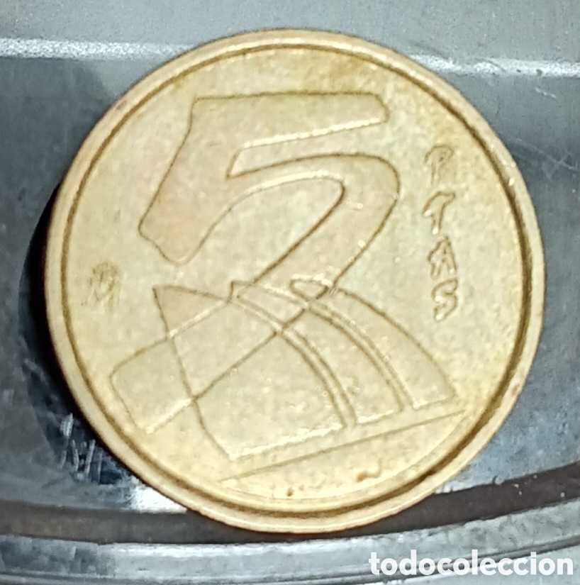 Monedas Franco: Moneda de 5 pesetas de 1998 - Foto 2