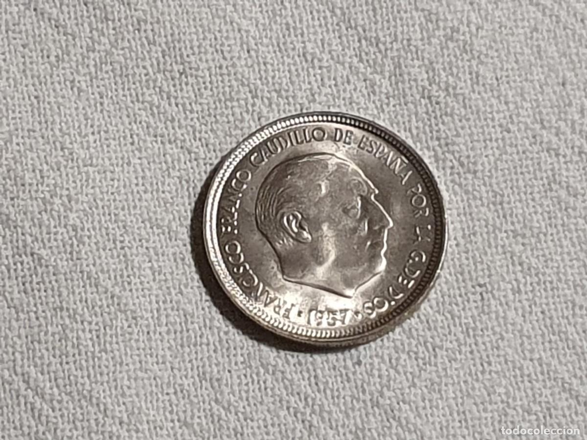 Monedas Franco: 5 pesetas 1957 *65 - SC - moneda Sin Circular - Foto 3