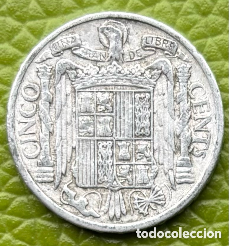 Monedas Franco: ESTADO ESPA&Ntilde;OL. CINCO C&Eacute;NTIMOS. 1945. - Foto 2