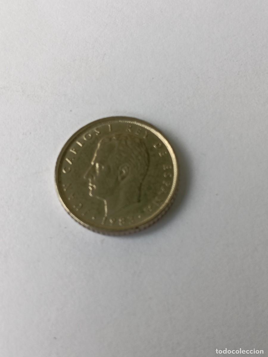 Monedas Franco: JCarlos 10 ptas 1983 - Foto 1