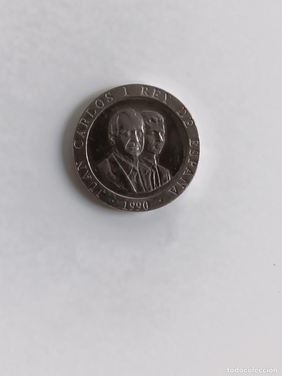 Monedas Franco: J Carlos 1990 200 ptas nper2 - Foto 2