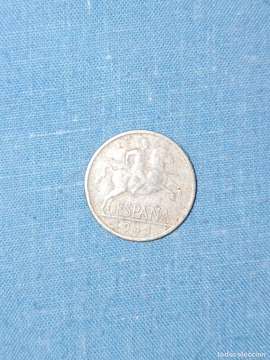 Monedas Franco: MONEDA DE CINCO C&Eacute;NTIMOS DE 1945 - Foto 2