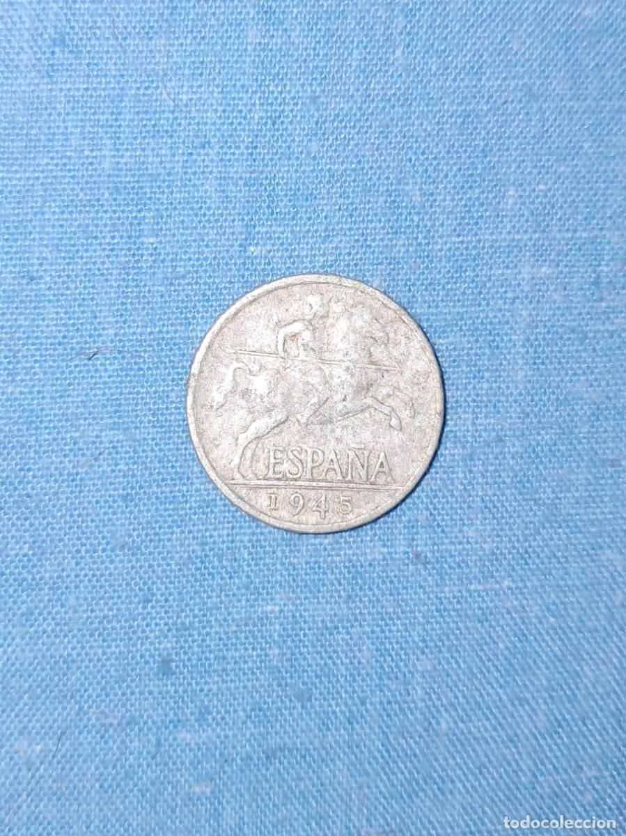 Monedas Franco: MONEDA DE CINCO C&Eacute;NTIMOS DE 1945 - Foto 2