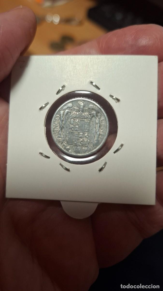 Monedas Franco: MONEDA DE 5 C&Eacute;NTIMOS DE 1941 ESCASA - Foto 2