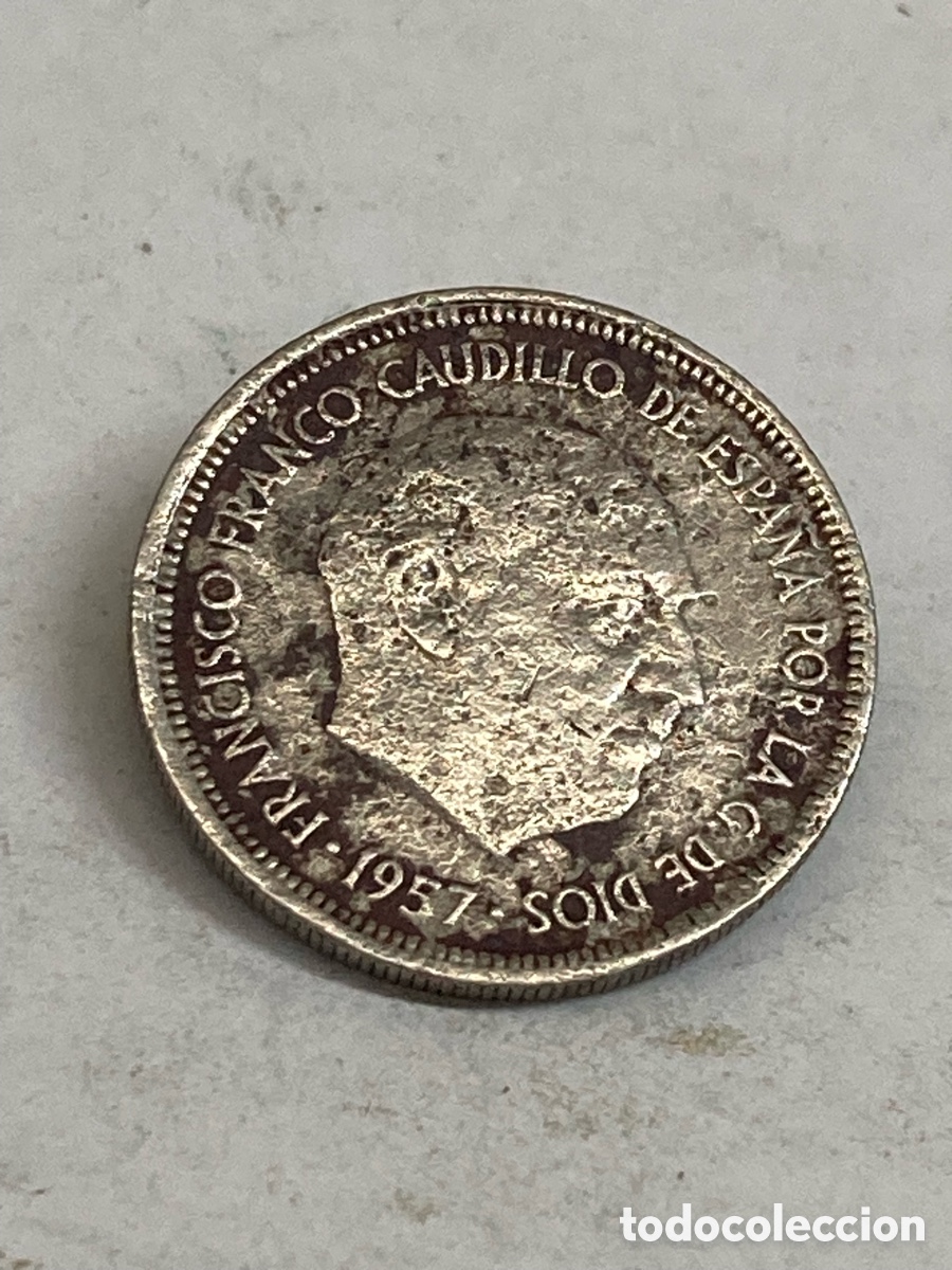 Monedas Franco: Moneda de 5 pesetas 1957 L58 - Foto 2