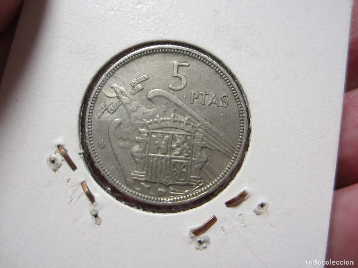 Monedas Franco: MONEDA DE 5 PESETAS DE 1957*67 - Foto 2