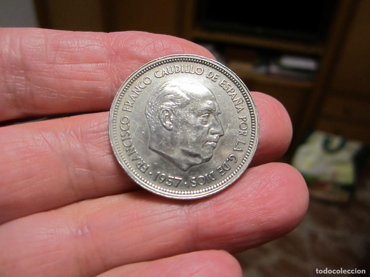 Monedas Franco: MONEDA DE 50 PESETAS DE 1957*60 - Foto 1