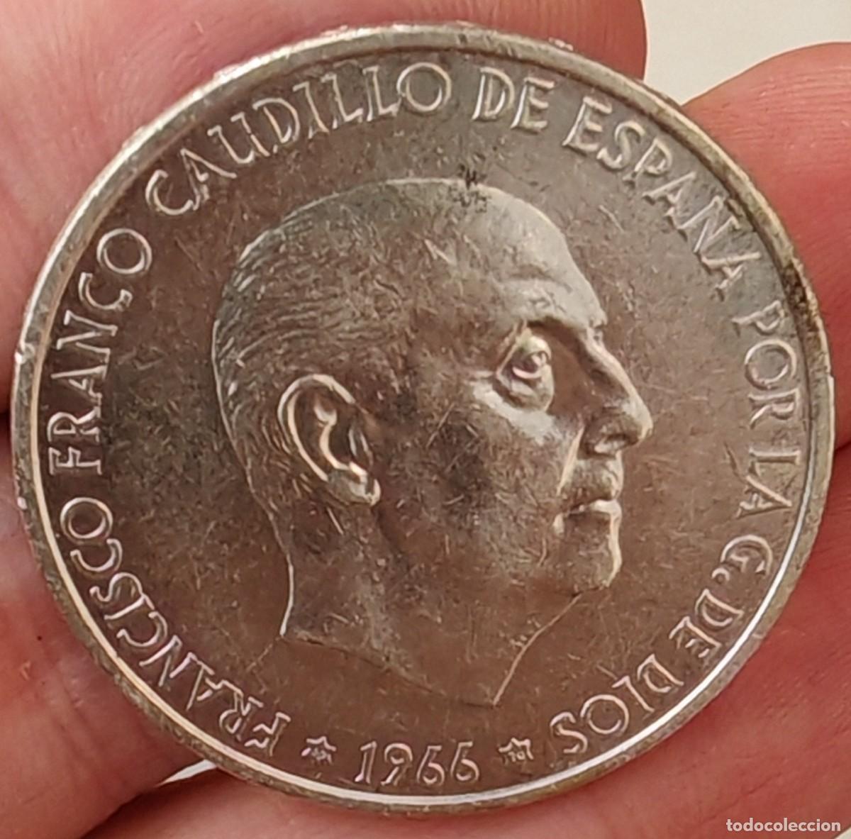 Monedas Franco: Franco 100 Pesetas 1966 (19-70) - Foto 2