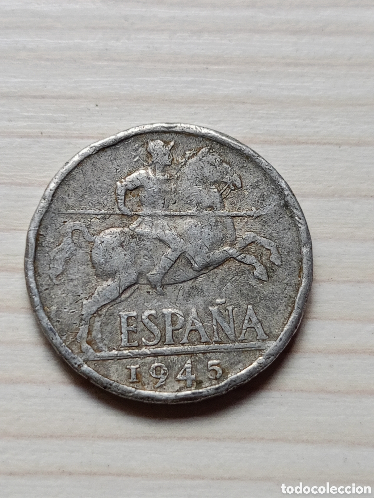 Monedas Franco: Moneda ESTADO ESPA&Ntilde;OL 10 CENTIMOS 1945 - Foto 1